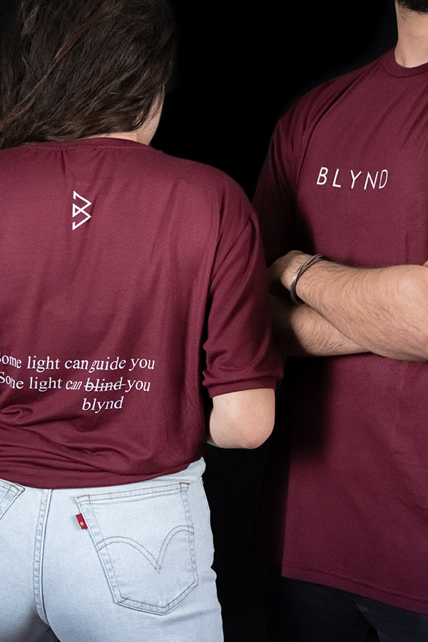 T-shirt bordeaux // "Collezione Some Light"